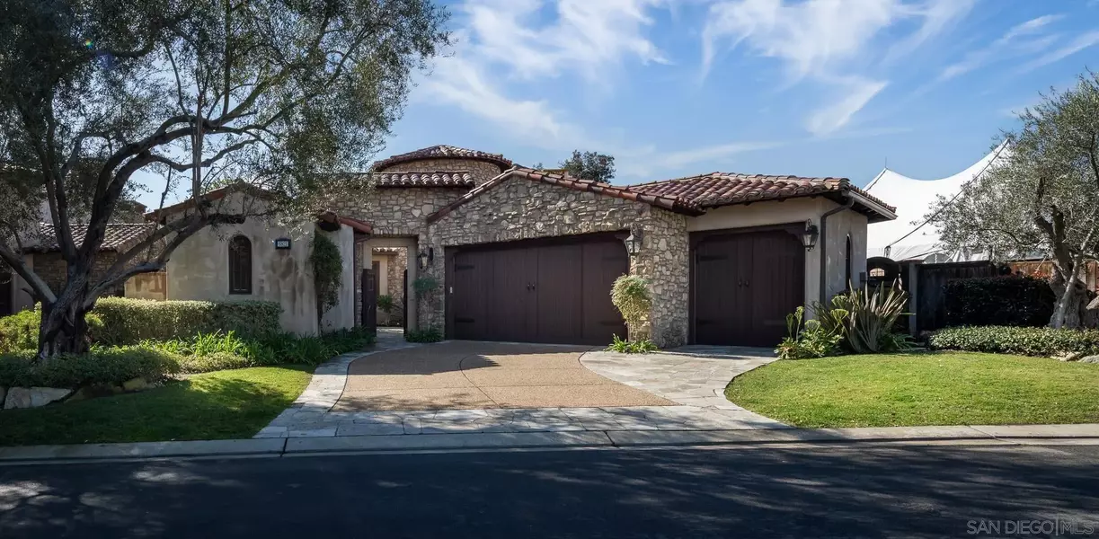 6821 Calle Portone, Rancho Santa Fe, CA 92091