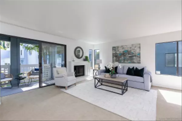 905 Intrepid Ct, Del Mar, CA 92014