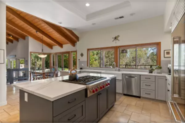 Rancho Santa Fe, CA 92067,6286 Avenida Floresta