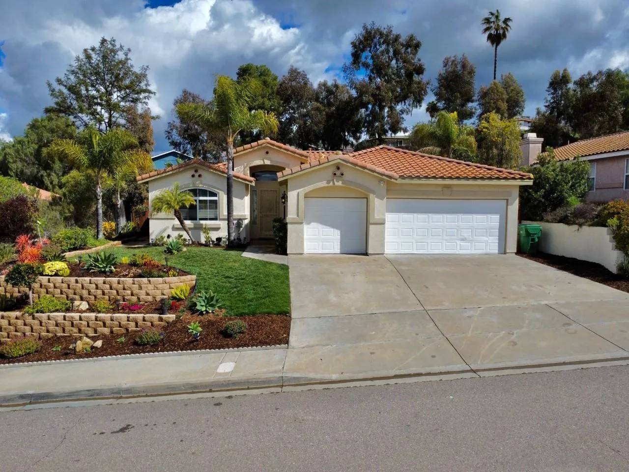 8303 Serenity Ct, El Cajon, CA 92021