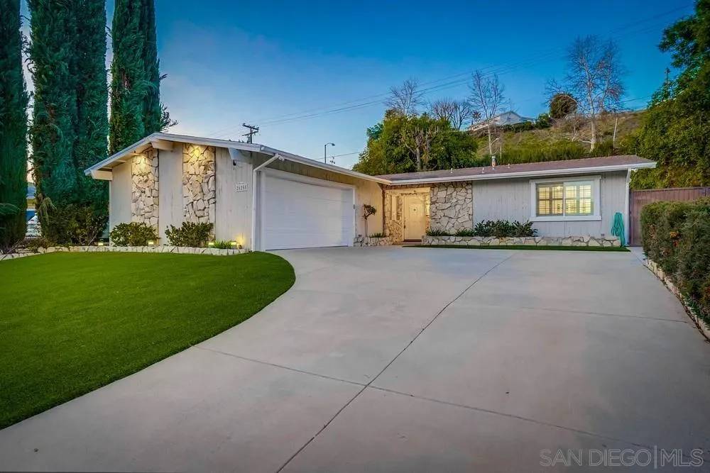 Calabasas, CA 91302,26255 Veva Way