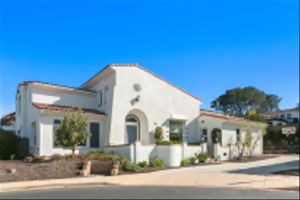 Encinitas, CA 92024,1014 Scarlet Way