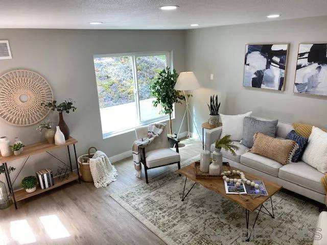 8292 Gilman Drive #50, La Jolla, CA 92037