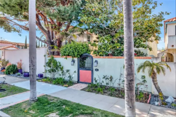 Coronado, CA 92118,274 J Ave