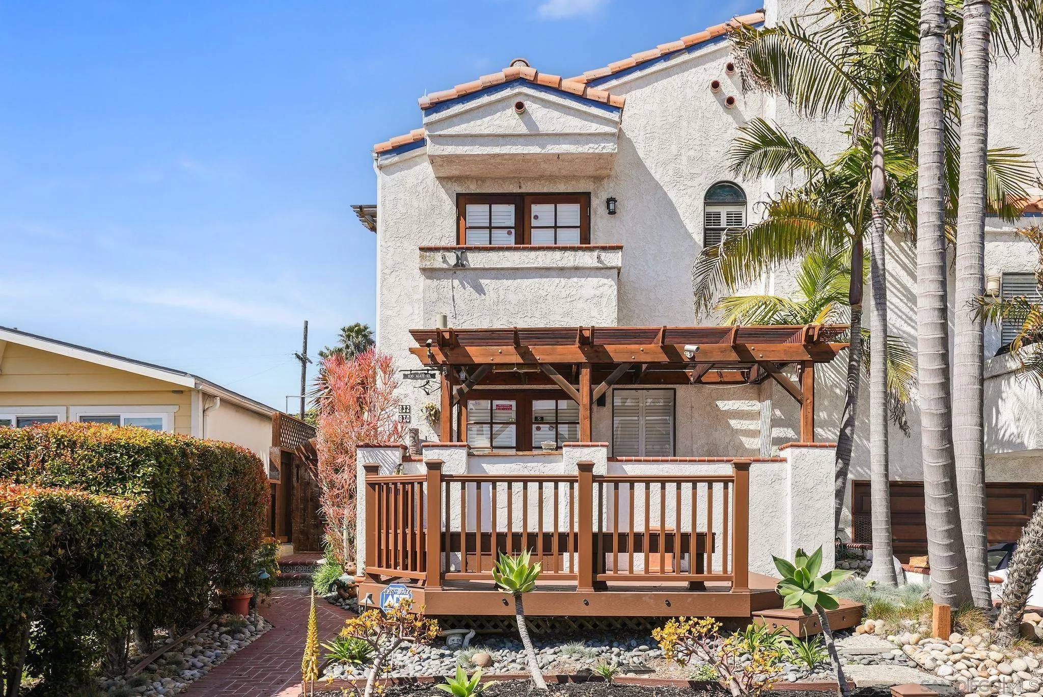 830 Agate Street, San Diego, CA 92109