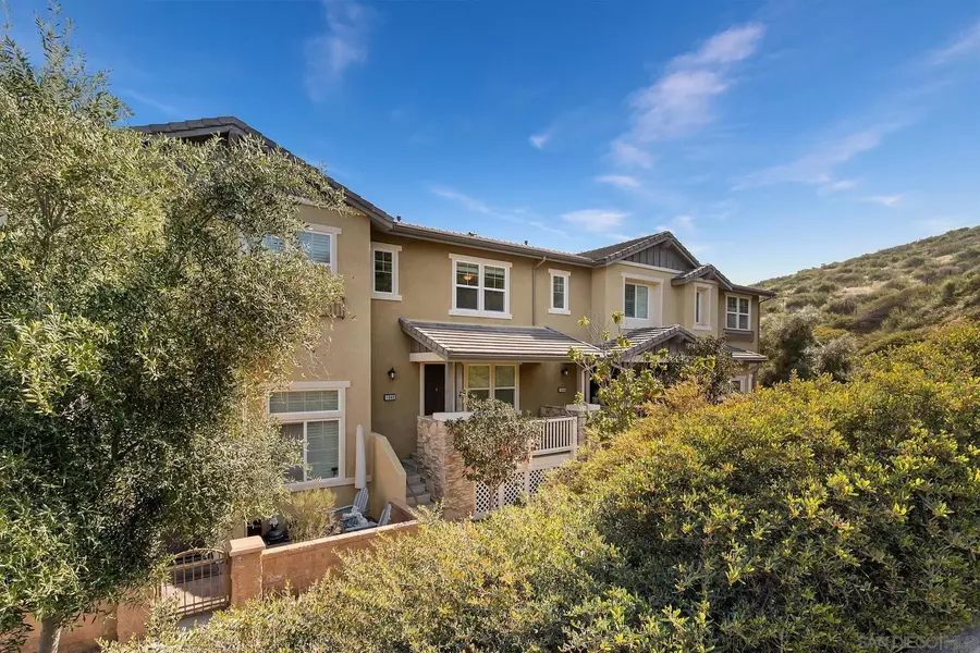 1048 Iron Wheel St, Santee, CA 92071