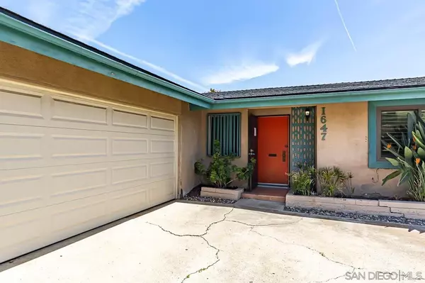 Lemon Grove, CA 91945,1647 El Prado Avenue