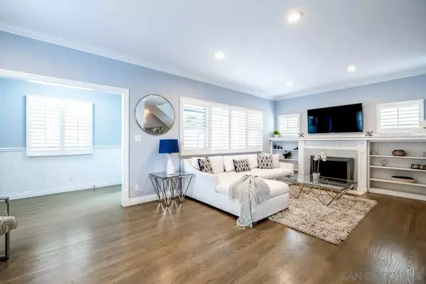 Coronado, CA 92118,600 9th