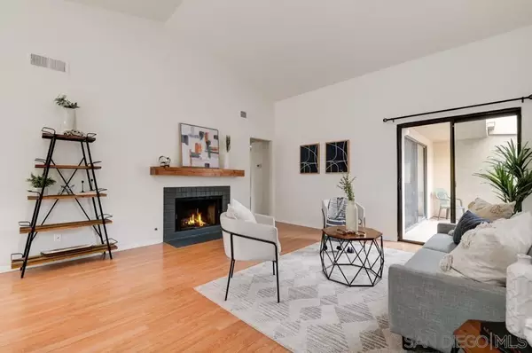 3645 Avocado Village Ct #104, La Mesa, CA 91941