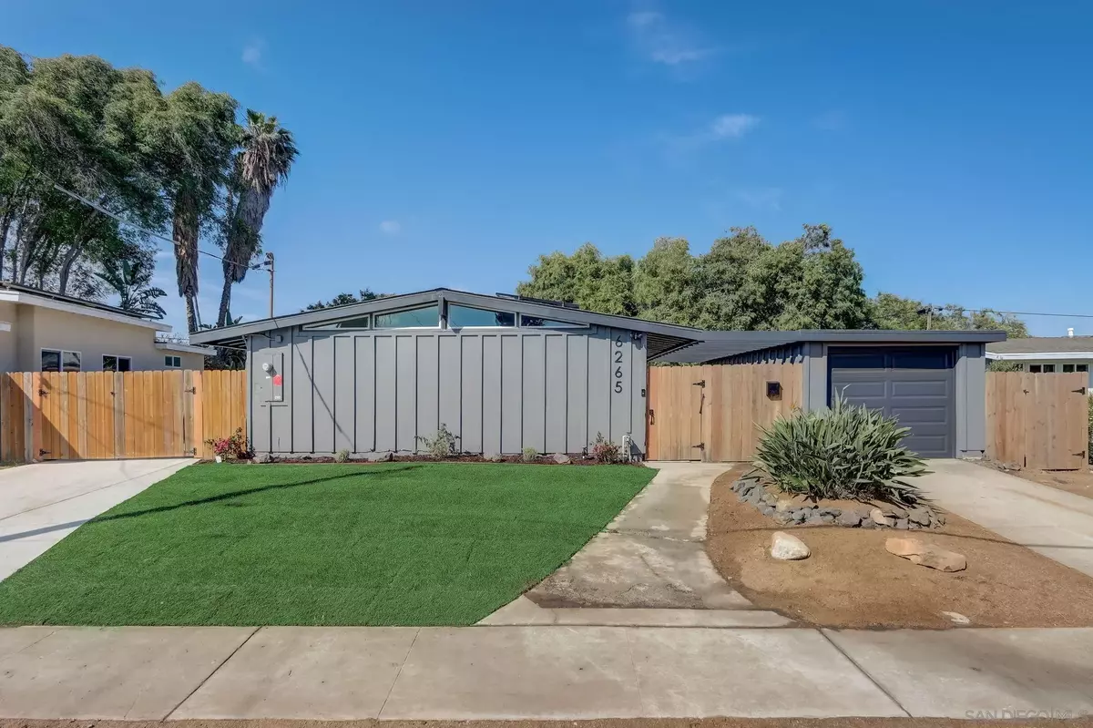 San Diego, CA 92119,6265 Lake Alamor Avenue