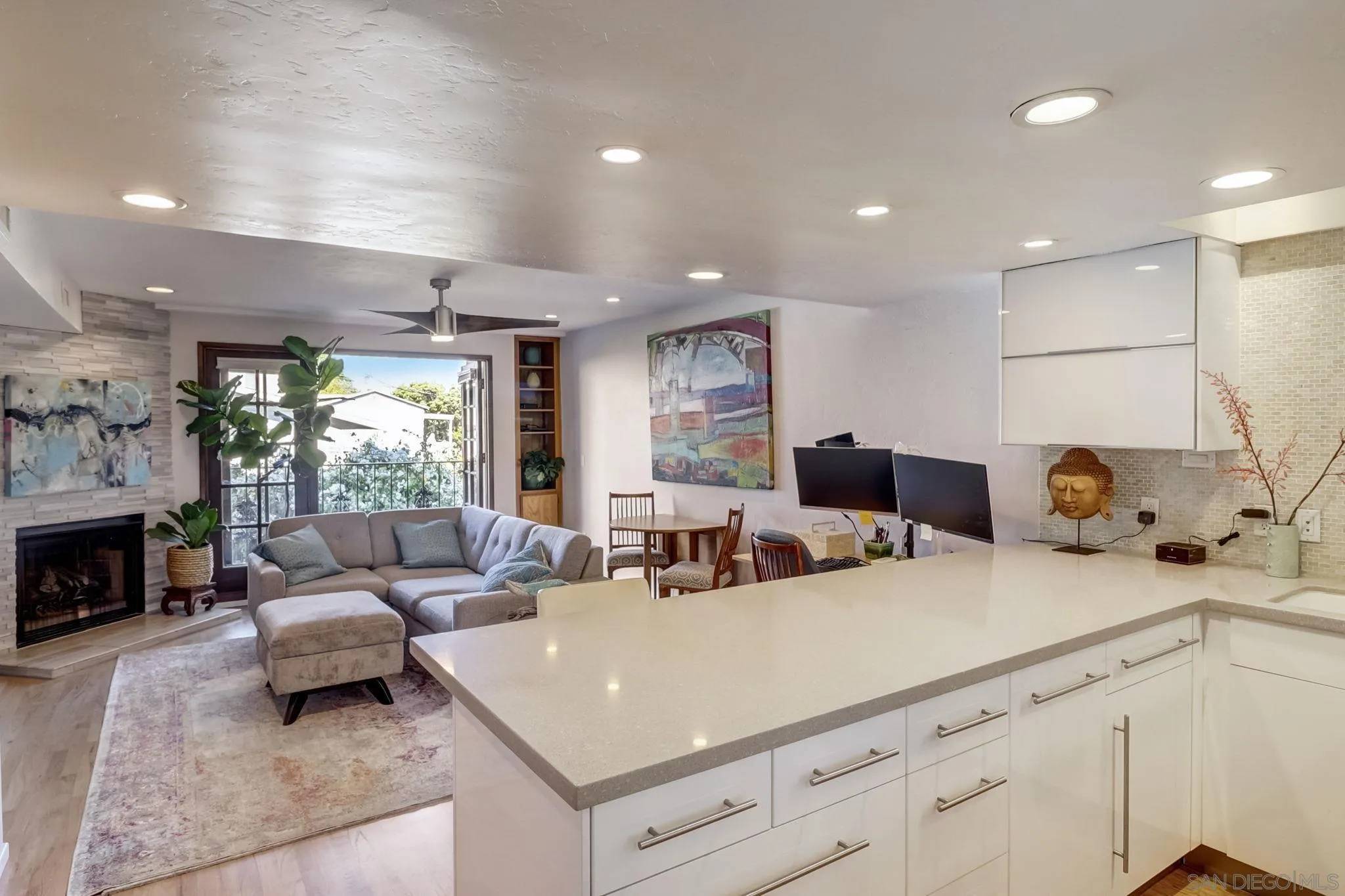 1111 Eureka St #7, San Diego, CA 92110