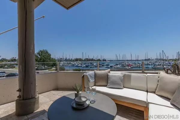 Coronado, CA 92118,1651 Glorietta Blvd