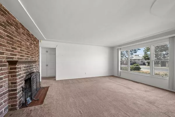 Lemon Grove, CA 91945,7643 Church St