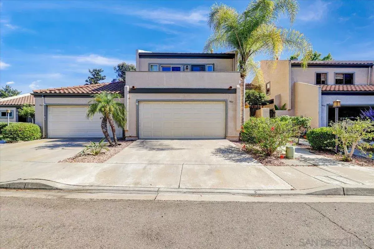 El Cajon, CA 92019,1527 Sunrise Shadow Ct