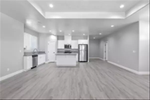 Tehachapi, CA 93561,317 W D St