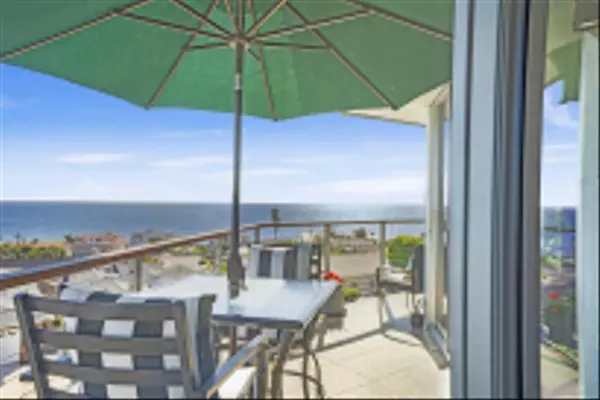 La Jolla, CA 92037,5383 Chelsea Street #302