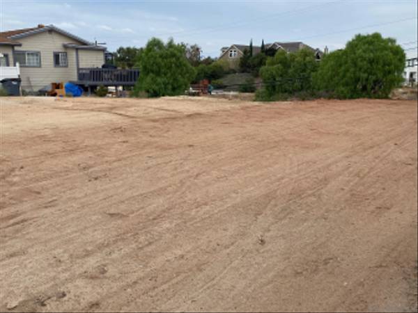 Bonita, CA 91902,0 WIILOW ST #1