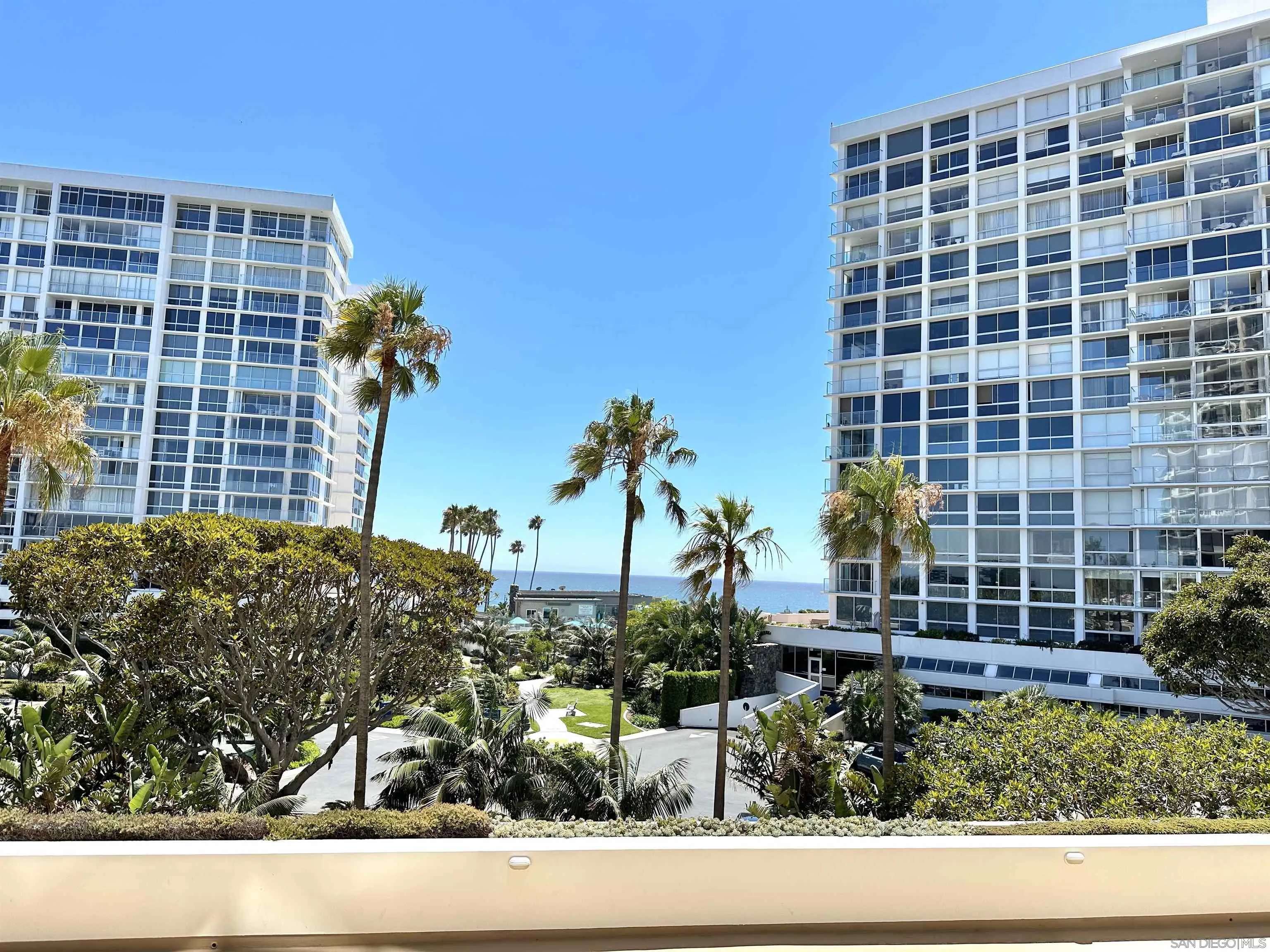1750 Avenida Del Mundo #208, Coronado, CA 92118