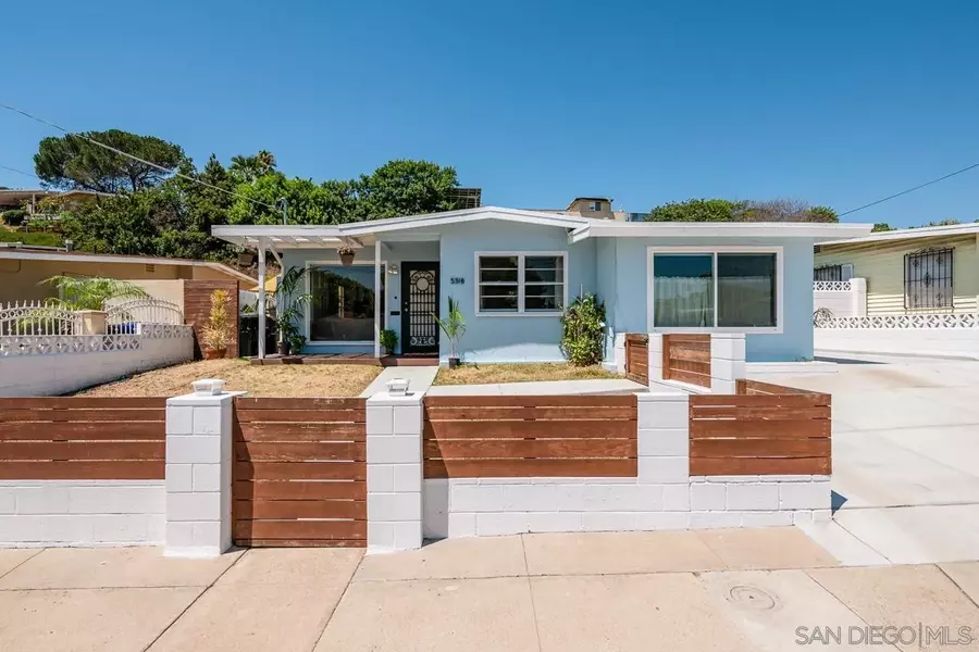 5318 Streamview, San Diego, CA 92105
