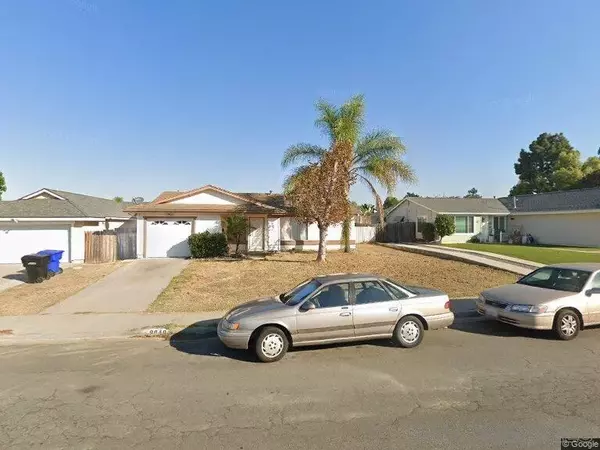 9040 Dewsbury Ave., San Diego, CA 92126
