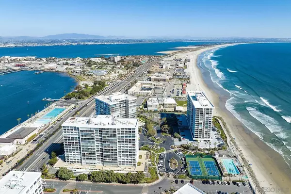 Coronado, CA 92118,1820 Avenida Del Mundo #301