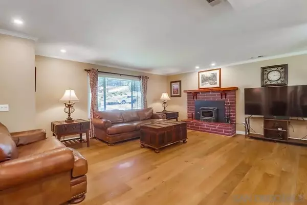 Pine Valley, CA 91962,7653 Calle Del Bosque