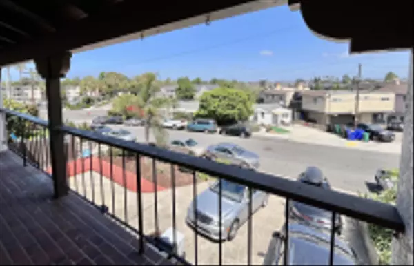 4355 Rialto St #5, San Diego, CA 92107