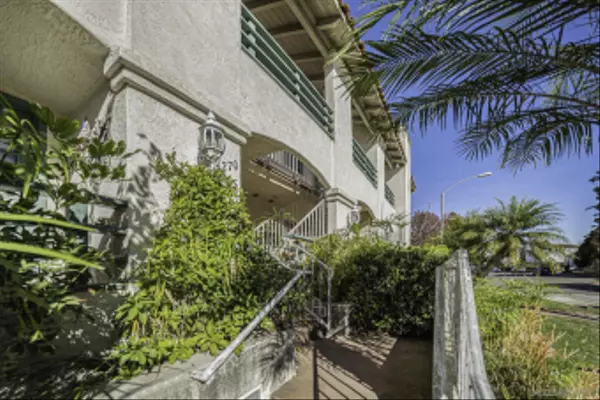 San Diego, CA 92106,1268-74 Locust St