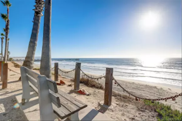 San Diego, CA 92109,4767 Ocean Blvd #411