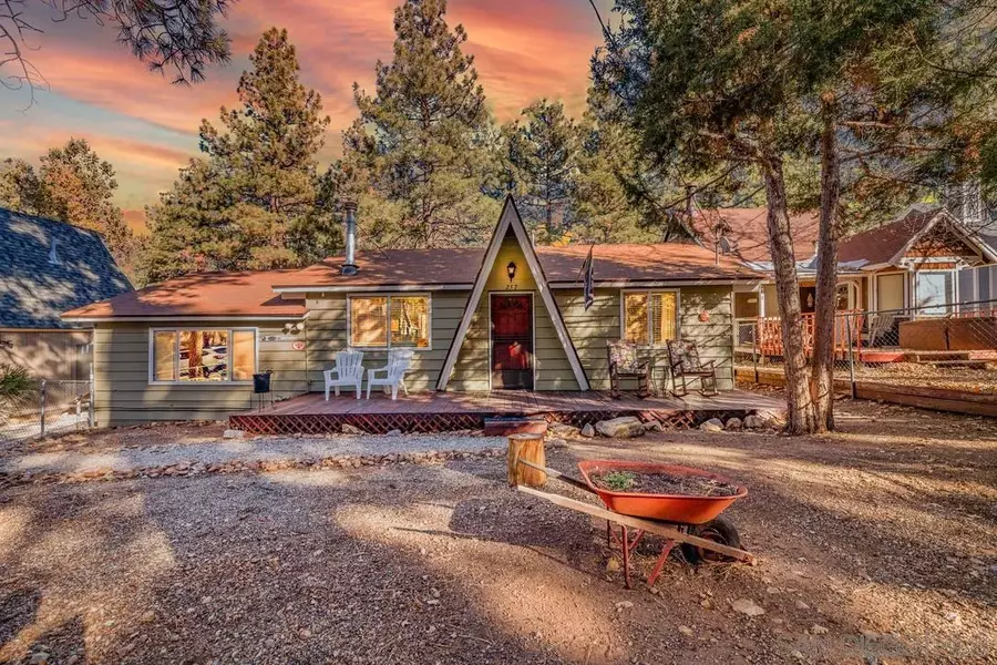 257 Moreno, Sugarloaf, CA 92386