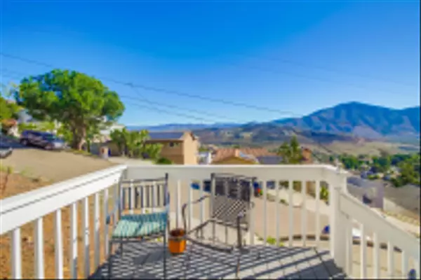 Spring Valley, CA 91977,1526 Cuyamaca Ave