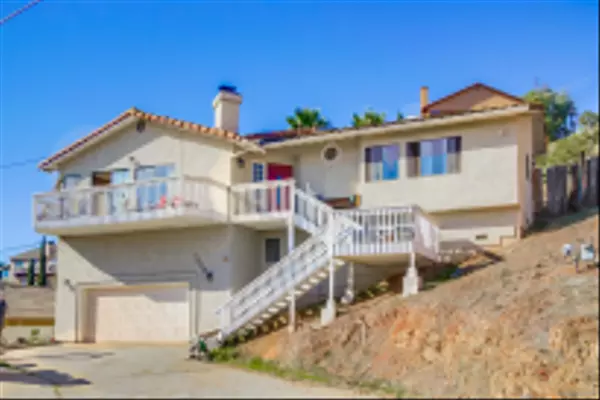 1526 Cuyamaca Ave, Spring Valley, CA 91977