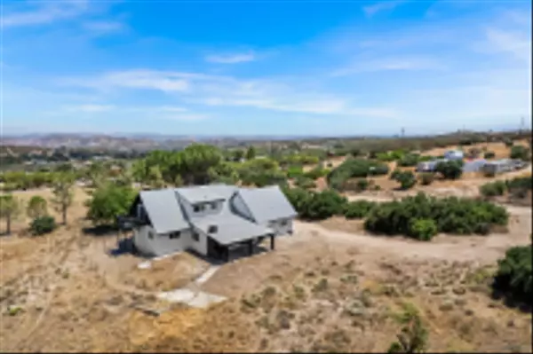 Boulevard, CA 91905,39542 Manzanita Dulce Rd