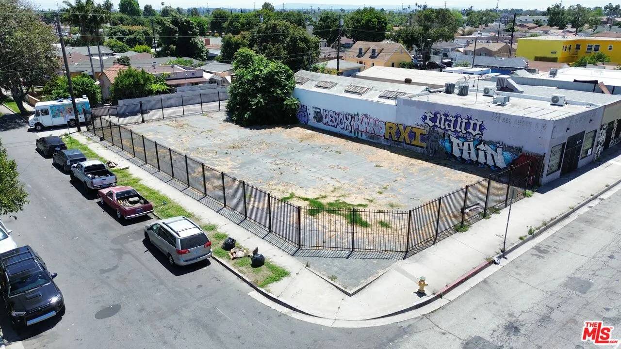 1836 E Compton Blvd, Compton, CA 90221