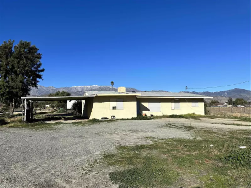E Westward Avenue, Banning, CA 92220