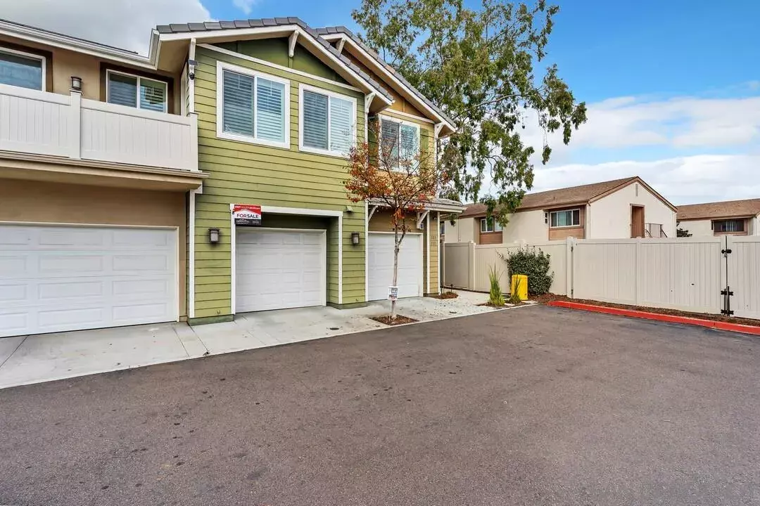 Ramona, CA 92065,1313 MEANDERING WAY