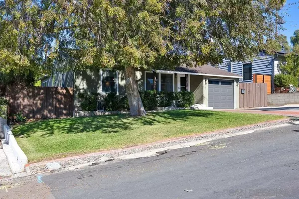 7020 Neri Drive, La Mesa, CA 91942