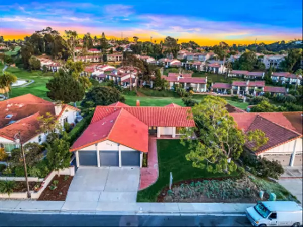 332 Santa Helena, Solana Beach, CA 92075