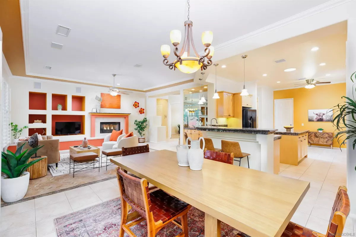 Palm Desert, CA 92211,74082 Chinook Circle