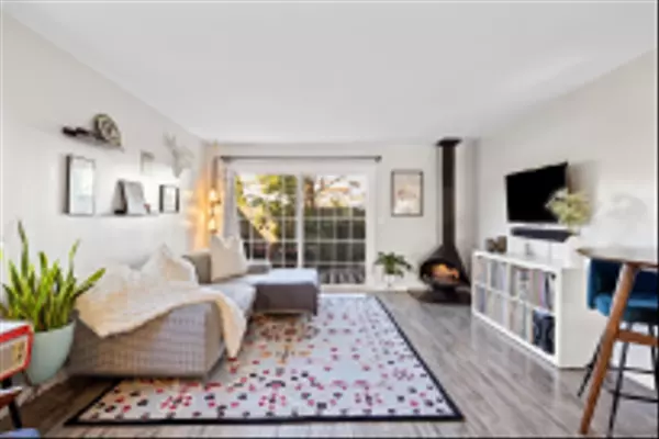 170 E St #D1, Chula Vista, CA 91910