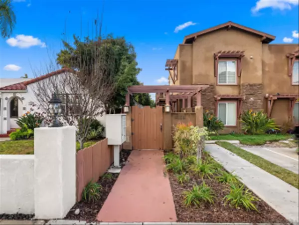 4554 Marlborough Drive #4, San Diego, CA 92116