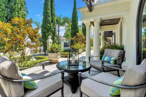 Coronado, CA 92118,618 A Ave