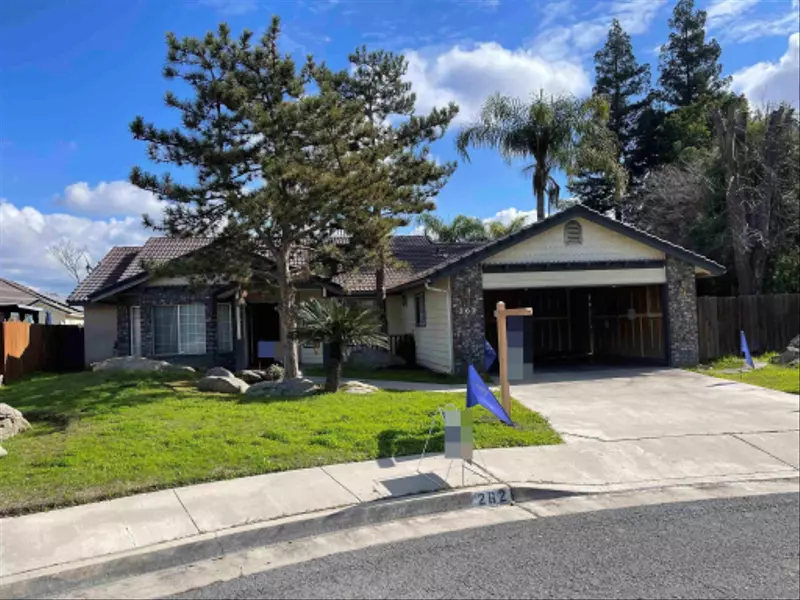 262 Silver Maple Place, Porterville, CA 93257
