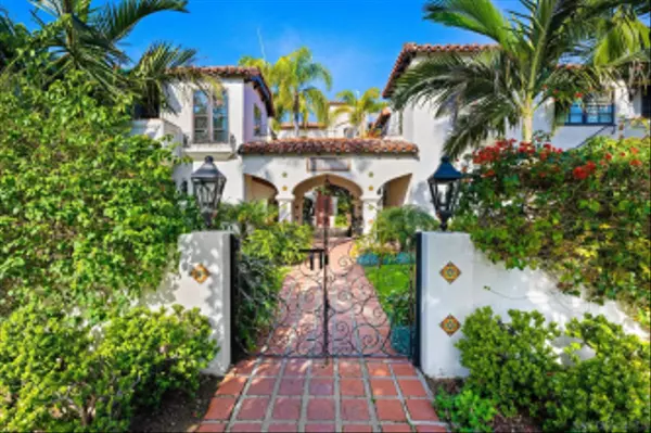 848 D Ave #207, Coronado, CA 92118