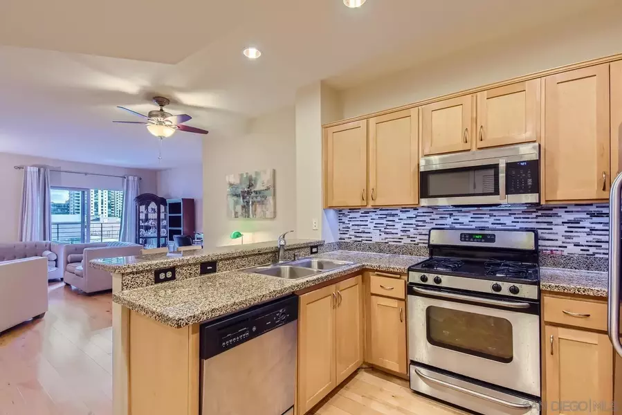 450 J St #6041, San Diego, CA 92101