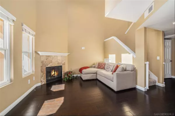 Santee, CA 92071,9029 Calle Del Verde