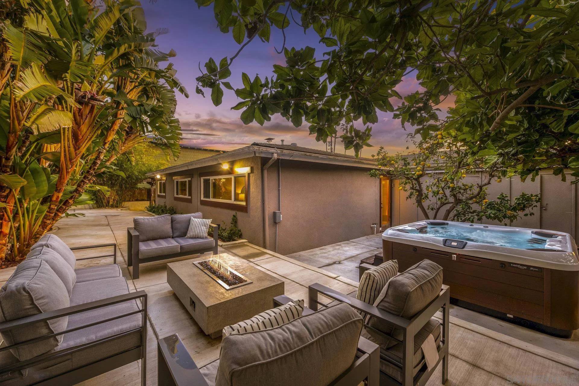 1116 S Clementine St, Oceanside, CA 92054