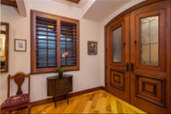 Coronado, CA 92118,120 C Street ##204