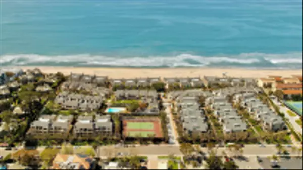 Solana Beach, CA 92075,579 S Sierra #17