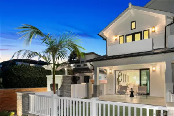 Coronado, CA 92118,758 F Avenue